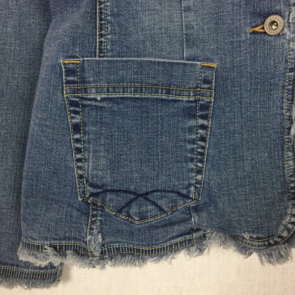 SOLD—DENIM JACKET—CHRISTOPHER BLUE  Size Medium. - Picture 5 of 8